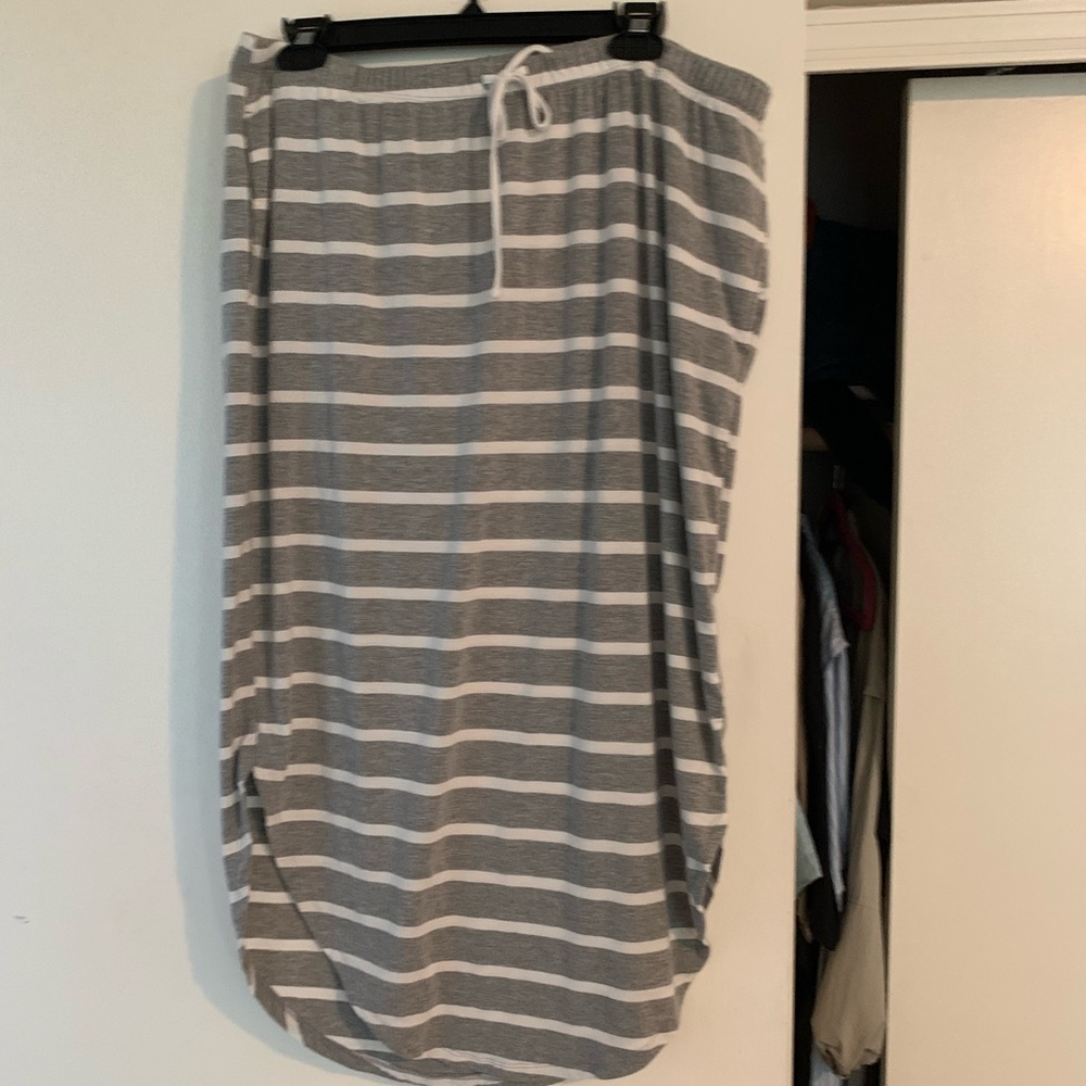 Striped skirt XXL